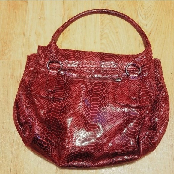 Libby. Edelman red snakeskin like purse - Picture 5 of 5